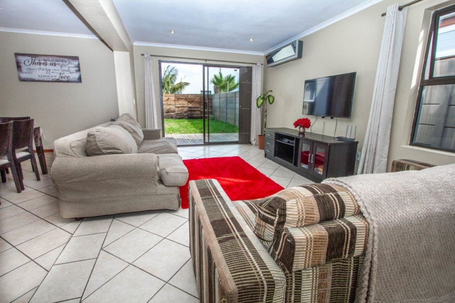 3 Bedroom Property for Sale in Parklands Western Cape